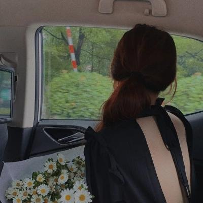女摄青鬼游埠
